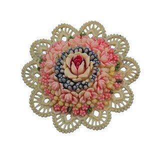 Vtg Floral Brooch Lacey Filigree Dome Pink Dainty Pin Feminine Cottage Country‎